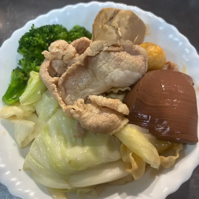 潮味決台北松山店 潮滷醬乾手刀麵(熊貓豆腐餐)