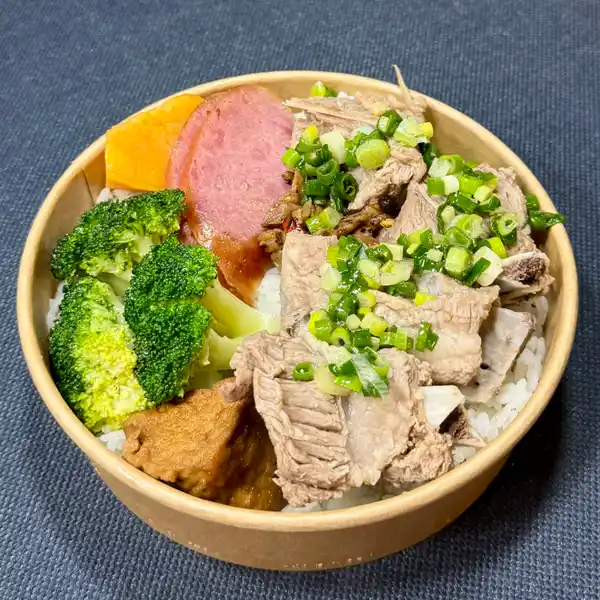 臘鰻兄弟 清燉手燒排骨飯
