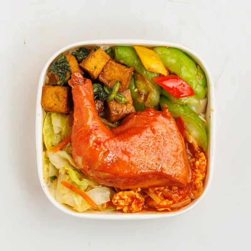 小飯桌 玫瑰油雞腿飯