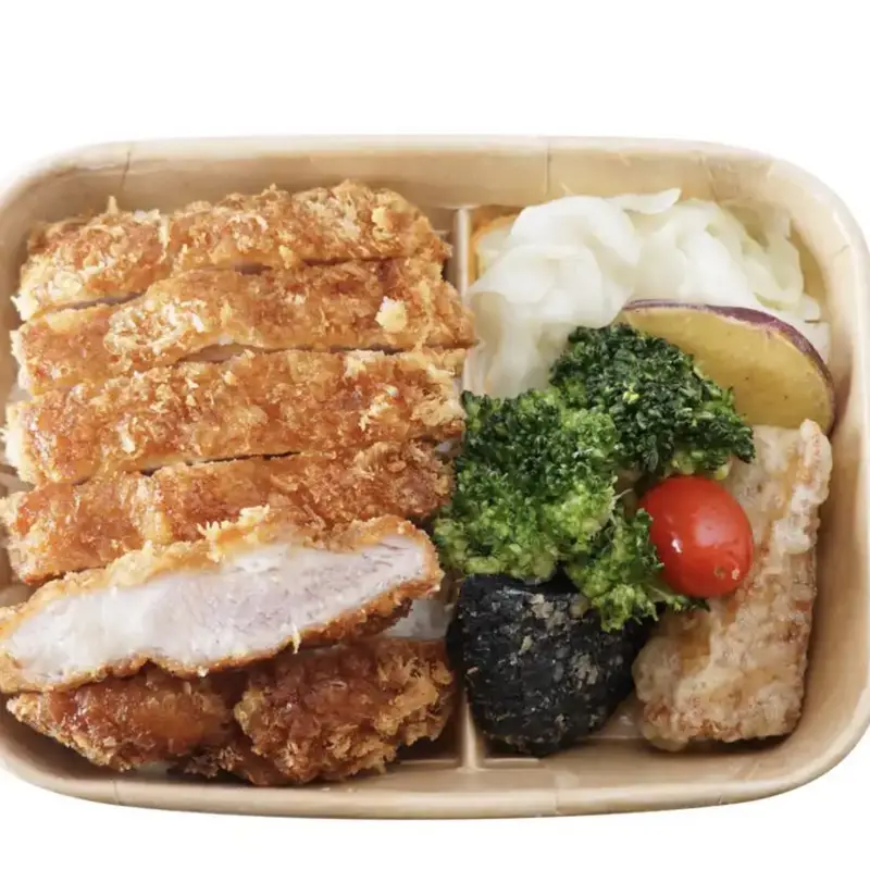 定食8 內湖家樂福店 極厚里肌豬排御膳