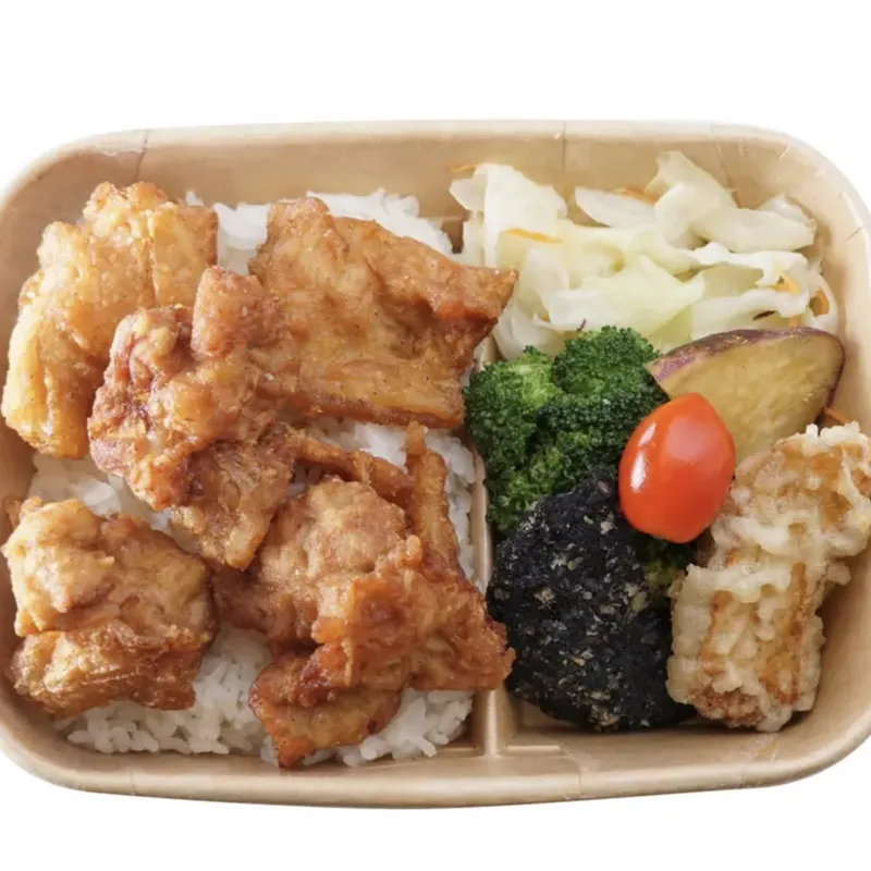 定食8 內湖家樂福店 黃金唐揚雞御膳