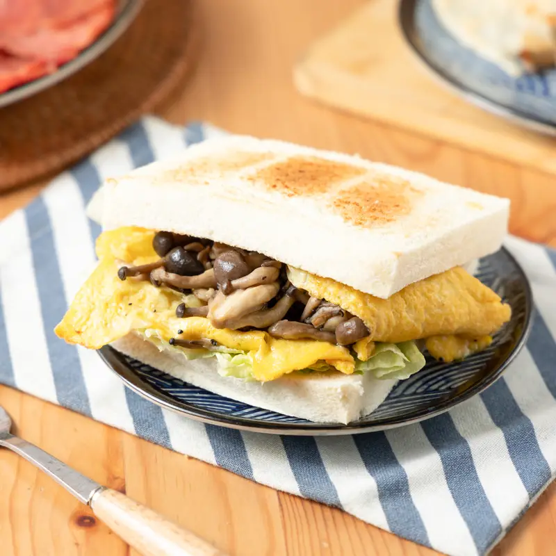 安好食 和平店 Mushroom & Thick Omelet Toast