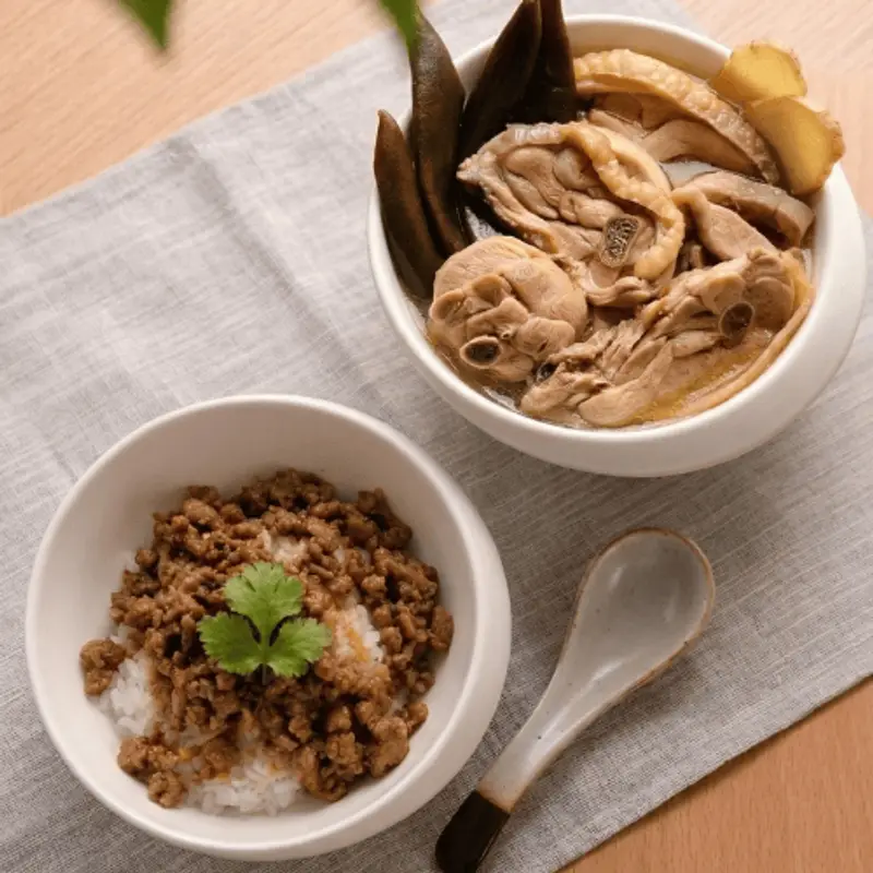 雞優穀養生藥膳 剝皮辣椒雞湯加肉燥飯