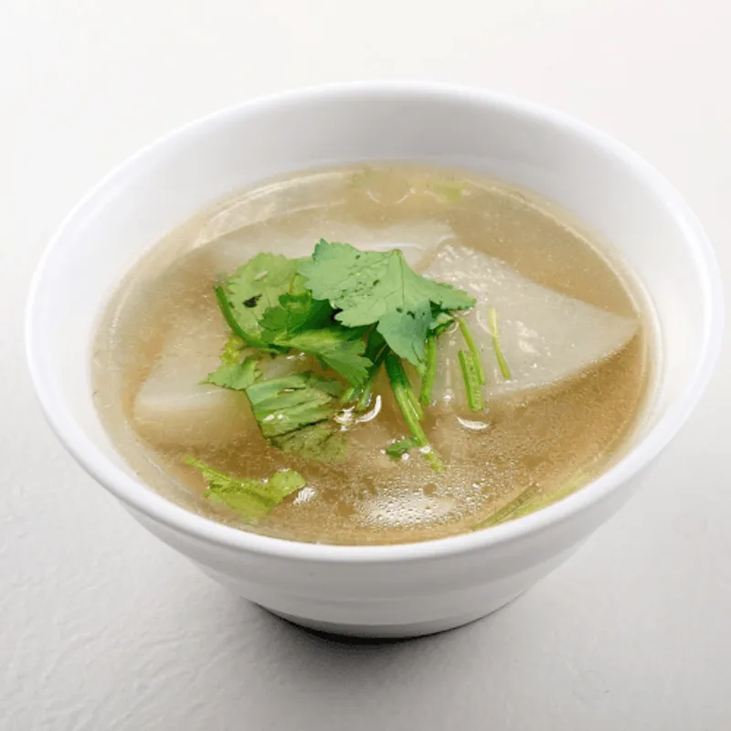 呈信鵝肉北市松山店 蘿蔔湯