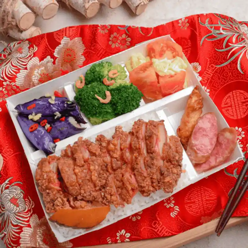 鬍鬚張台北北醫店 紅槽豆乳腿排便當