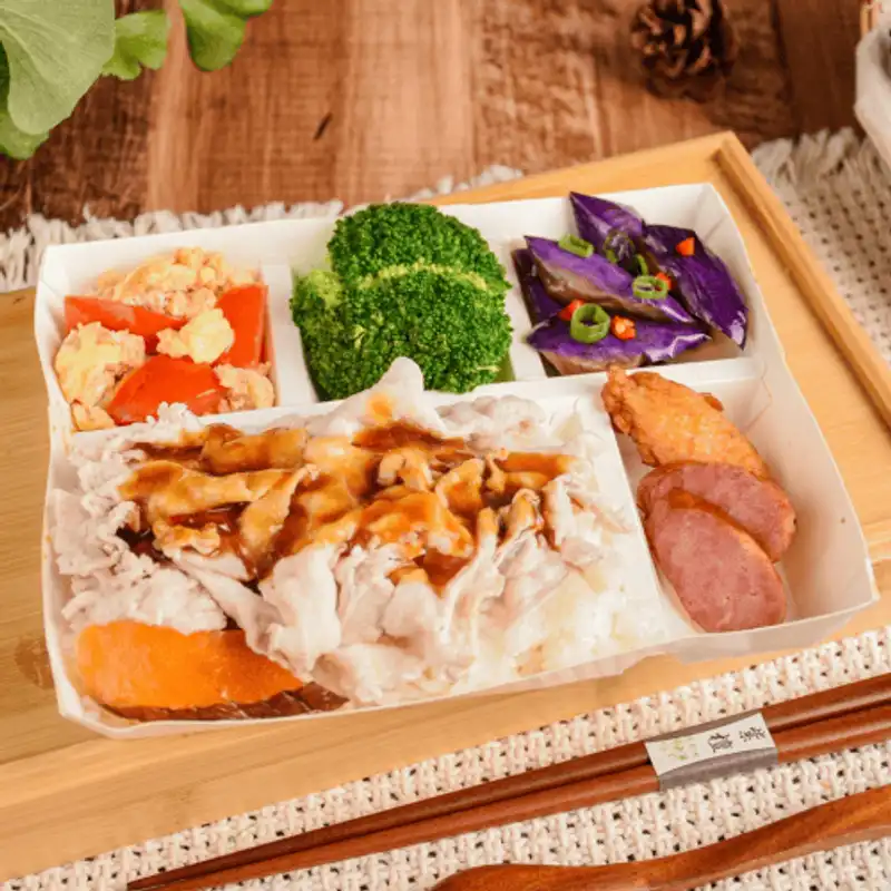 鬍鬚張台北北醫店 蒜泥白肉便當