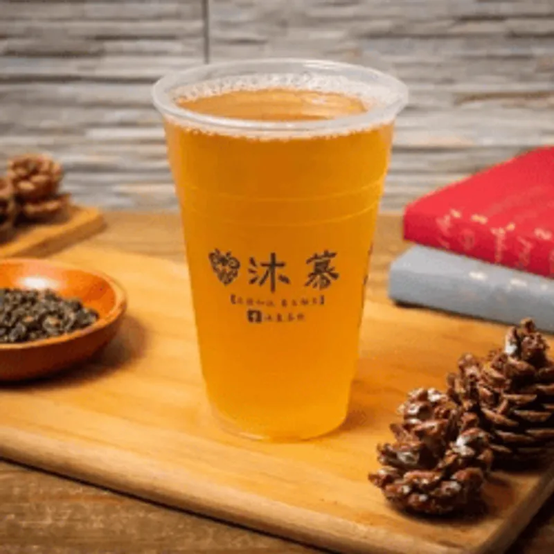 沐慕茶飲 春茶不覺曉