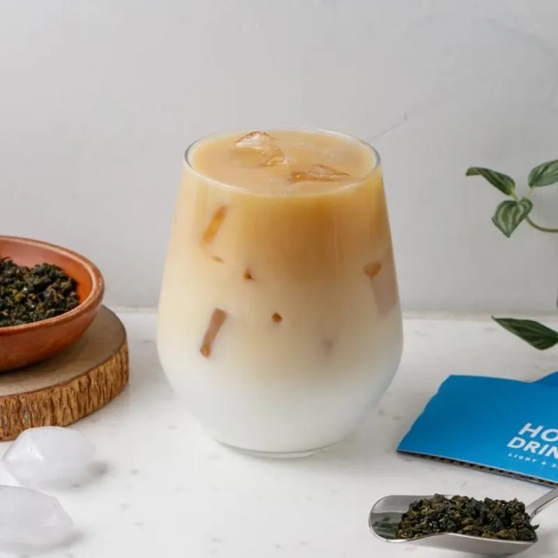HOHO DRINKS 台北信義 熟焙金萱茶鮮乳（中杯）