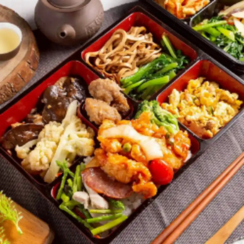 金金排骨 糖醋咕咾肉飯
