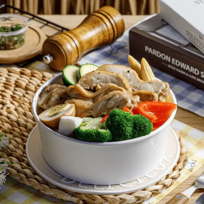 參禾食堂信義店 參禾雞腿飯餐盒