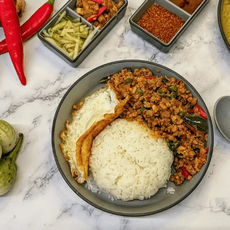 泰好食光 傳統打拋豬肉飯加蛋