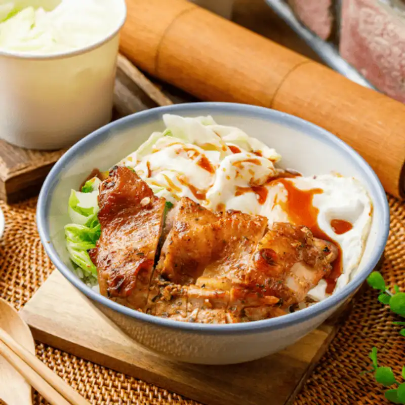 瑞哥雞肉飯合江店 好吃烤雞飯