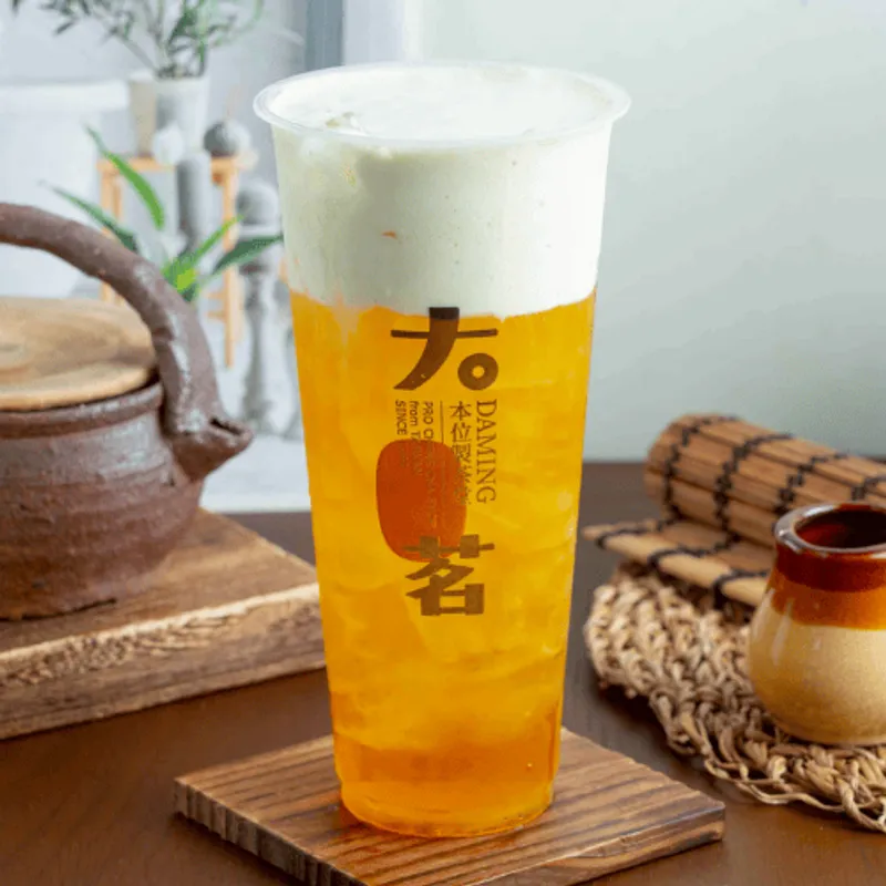 大茗台北通化店 酪梨奶蓋綠茶