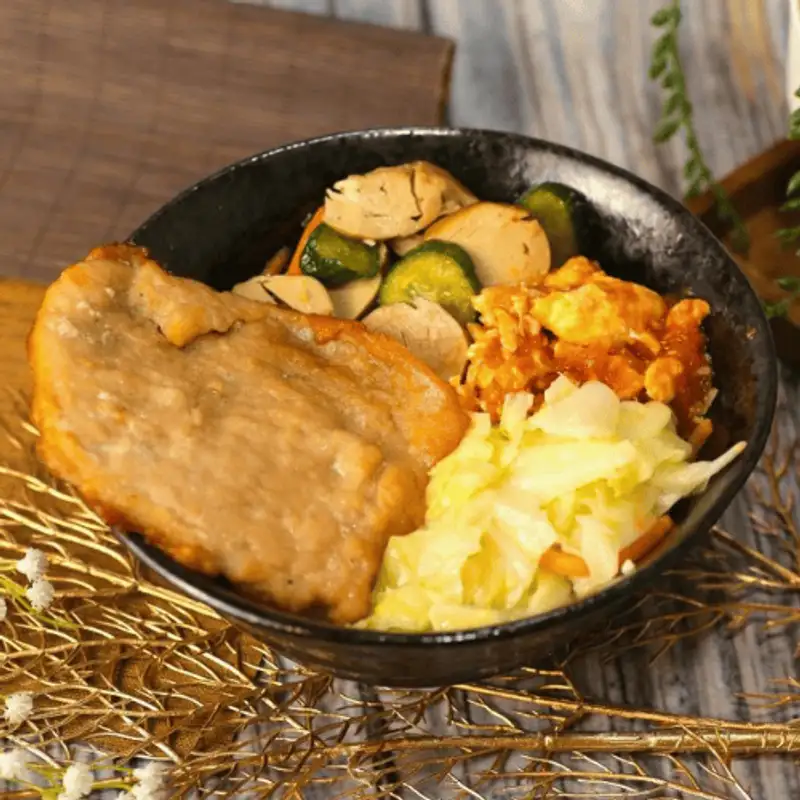 西湖雞腿王 燒肉飯