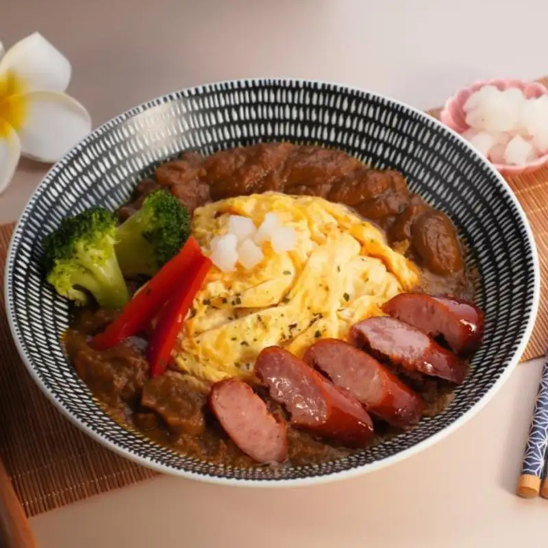 巧主廚南京三民店 德式香腸歐姆蛋咖喱飯