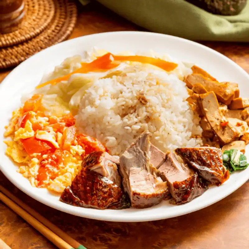 江媽媽排骨便當 烤鴨飯