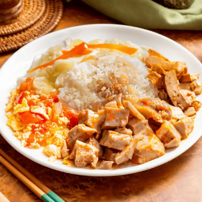 江媽媽排骨便當 麻辣口水雞飯
